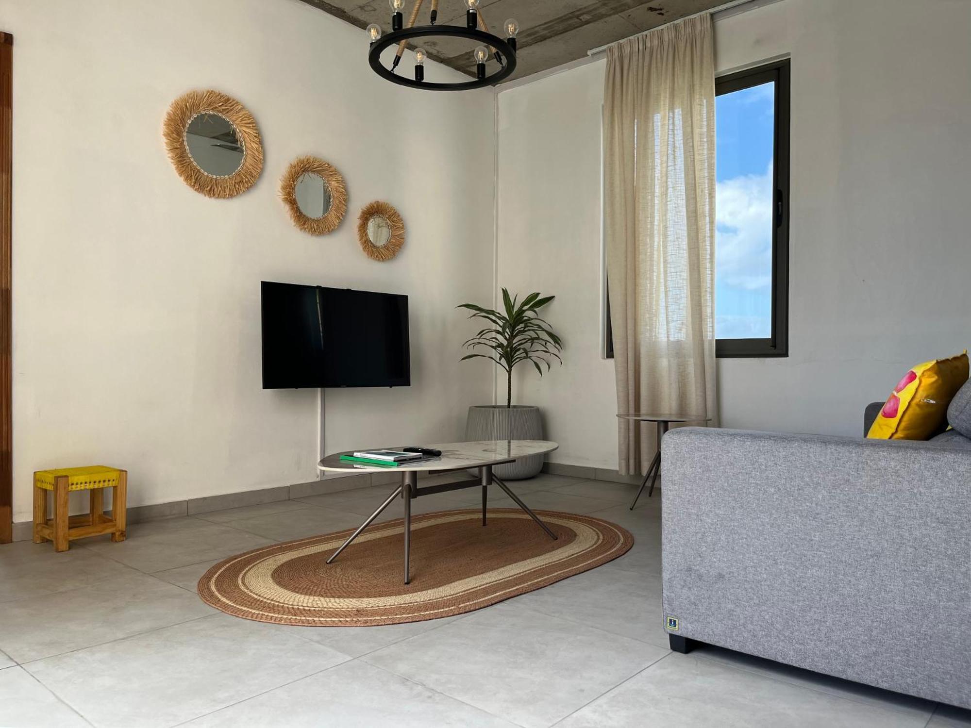 Cosy 2 Bedrooms Apts In Pereybere -Seasons Break Apartment Pereybere Beach Exterior foto
